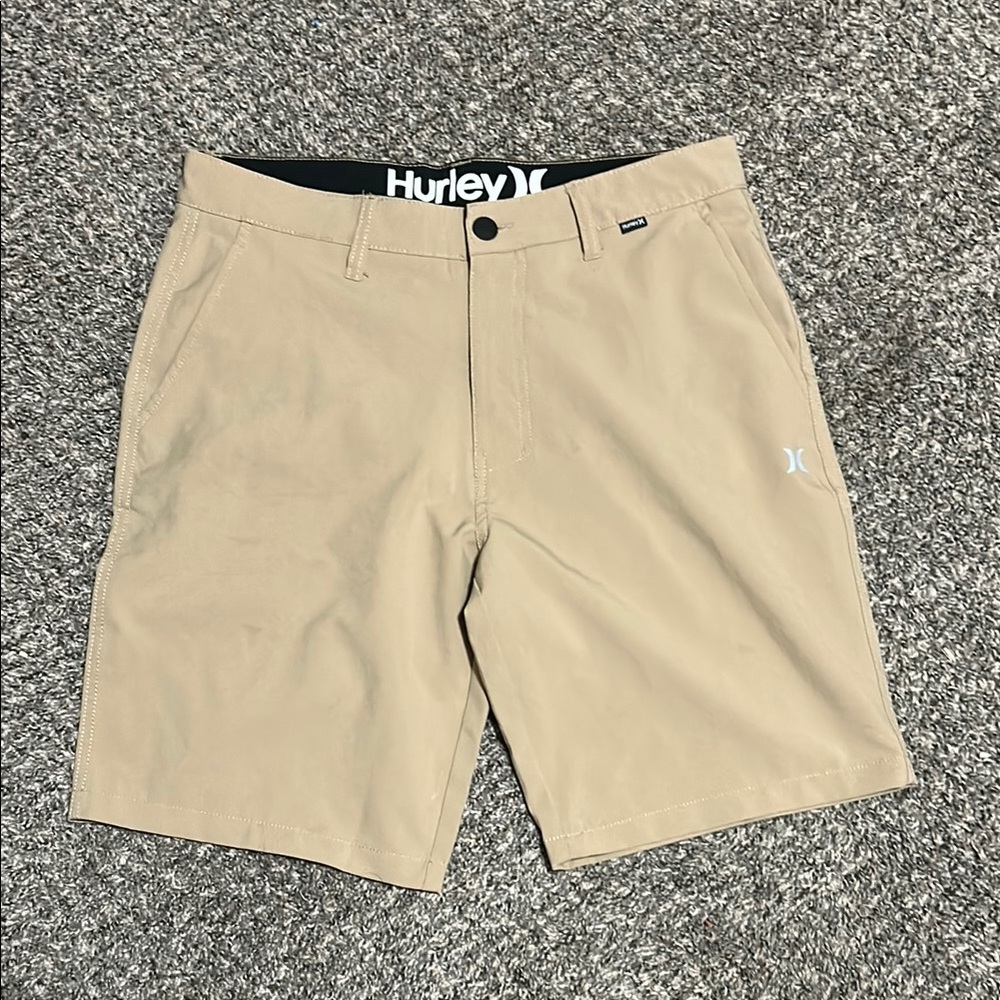 Hurley Men's Tan Shorts